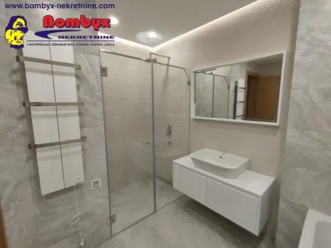 Prodaja, kuća, 181m², Sremska Kamenica, Petrovaradin - image 40