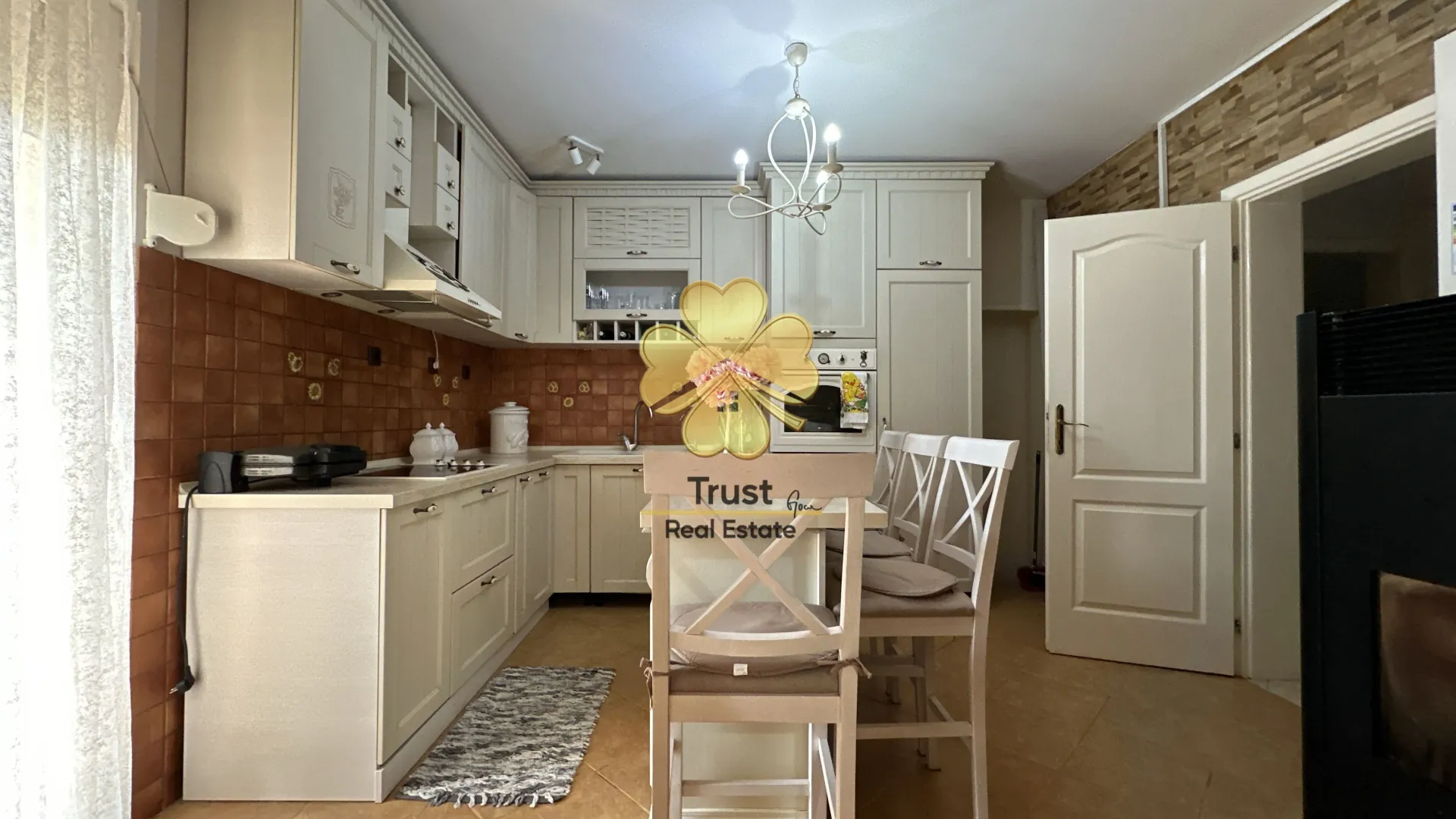 Rent, house, 250m², Donja Gorica, Podgorica