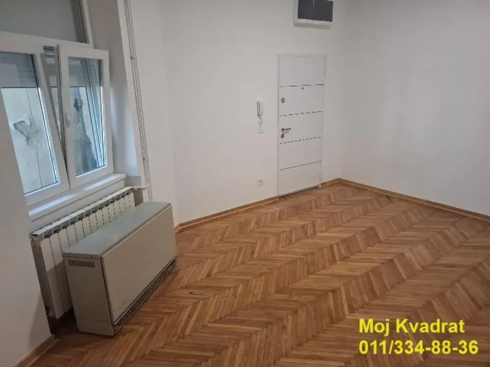 Izdavanje, poslovni prostor, 40m², Vračar Centar, Vračar Sve Podlokacije