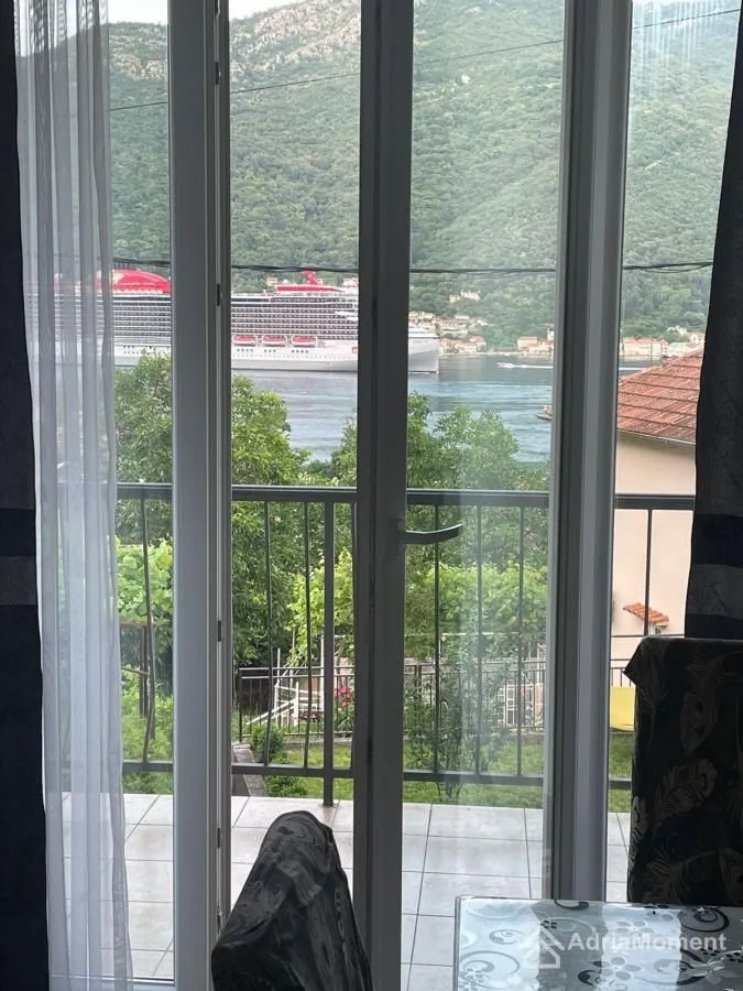 Prodaja, jednosoban stan, 62m², Kamenari, Herceg Novi