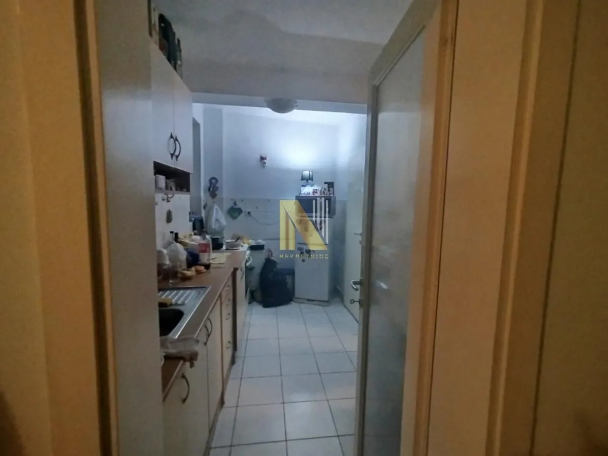 Prodaja, dvosoban stan, 62m², Grbavica, Novi Sad Sve Podlokacije