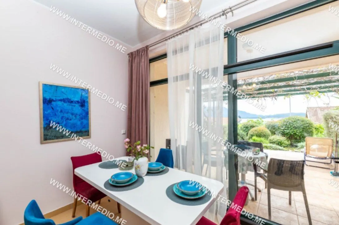 Sale, two bedroom apartment, 103m², Bijela, Herceg Novi