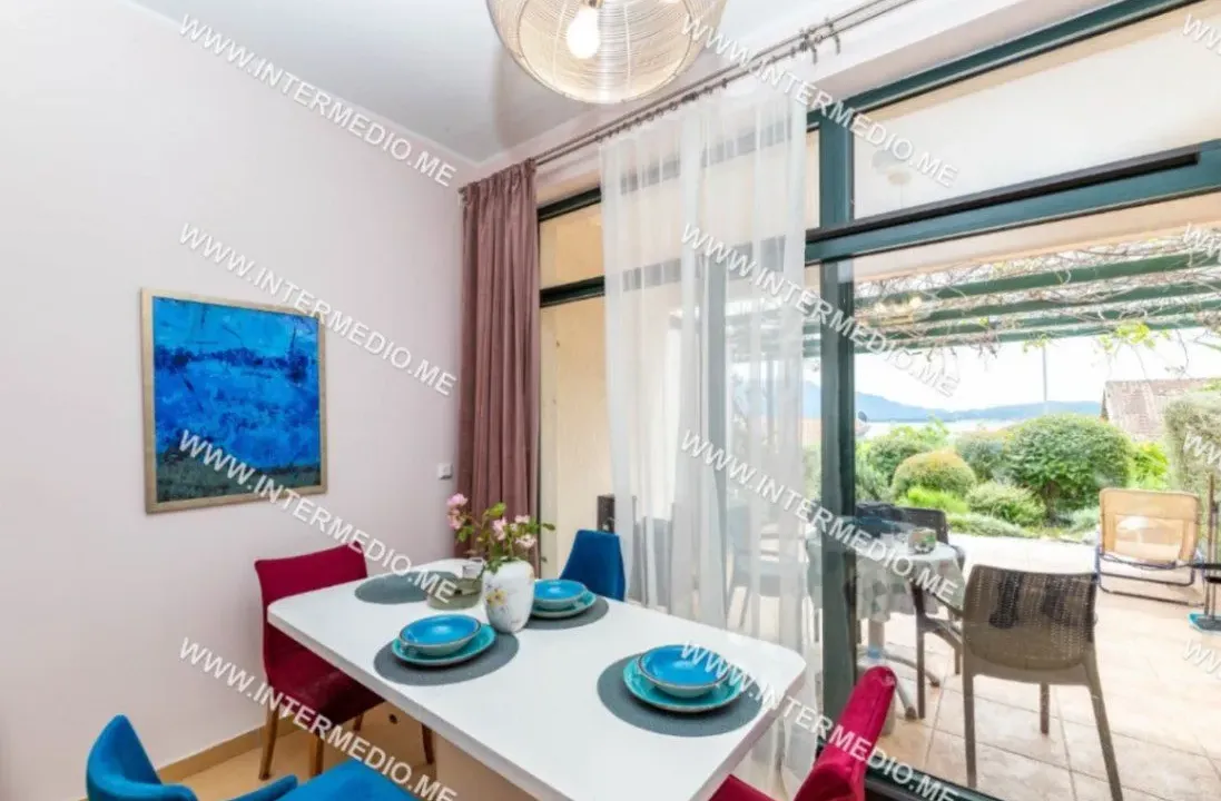 Sale, two bedroom apartment, 103m², Bijela, Herceg Novi