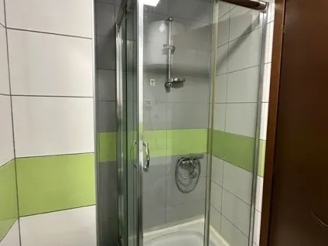 Izdavanje, garsonjera, 35m², City Kvart, Podgorica - image 4