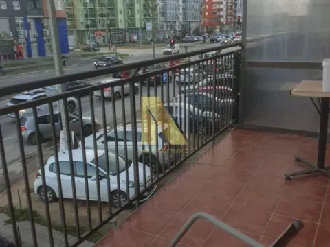 Izdavanje, garsonjera, 31m², Bulevar Evrope, Novi Sad Sve Podlokacije - image 12