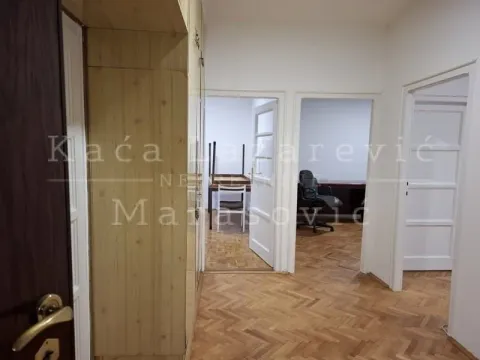 Izdavanje, trosoban stan, 86m², Savski Venac, Beograd - image 4