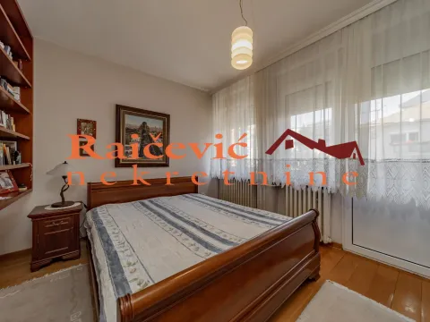 Sale, house, 250m², Brace Jerković, Voždovac Sve Podlokacije - image 10