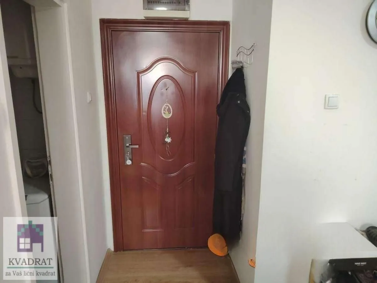 Prodaja, jednosoban stan, 29m², Salajka, Novi Sad Sve Podlokacije