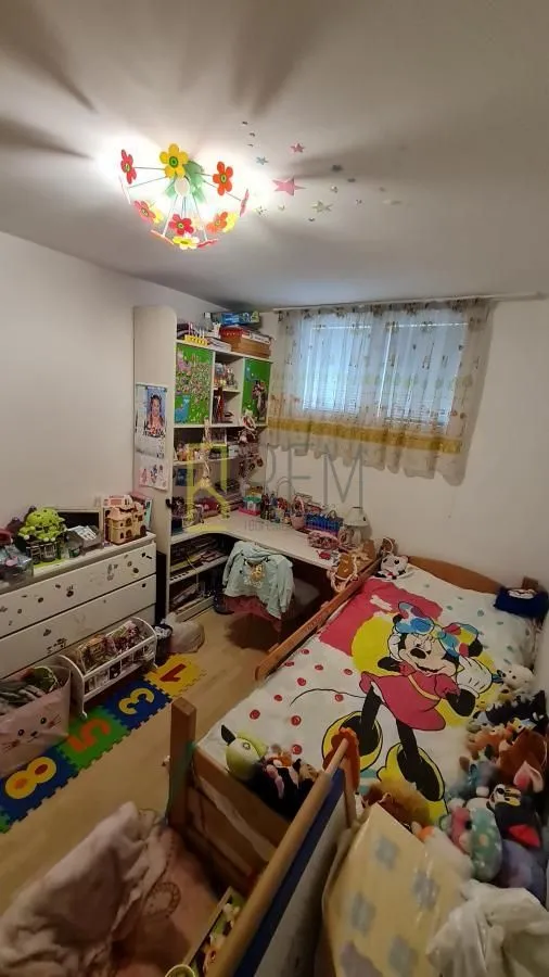 Prodaja, dvosoban stan, 80m², Momišići, Podgorica