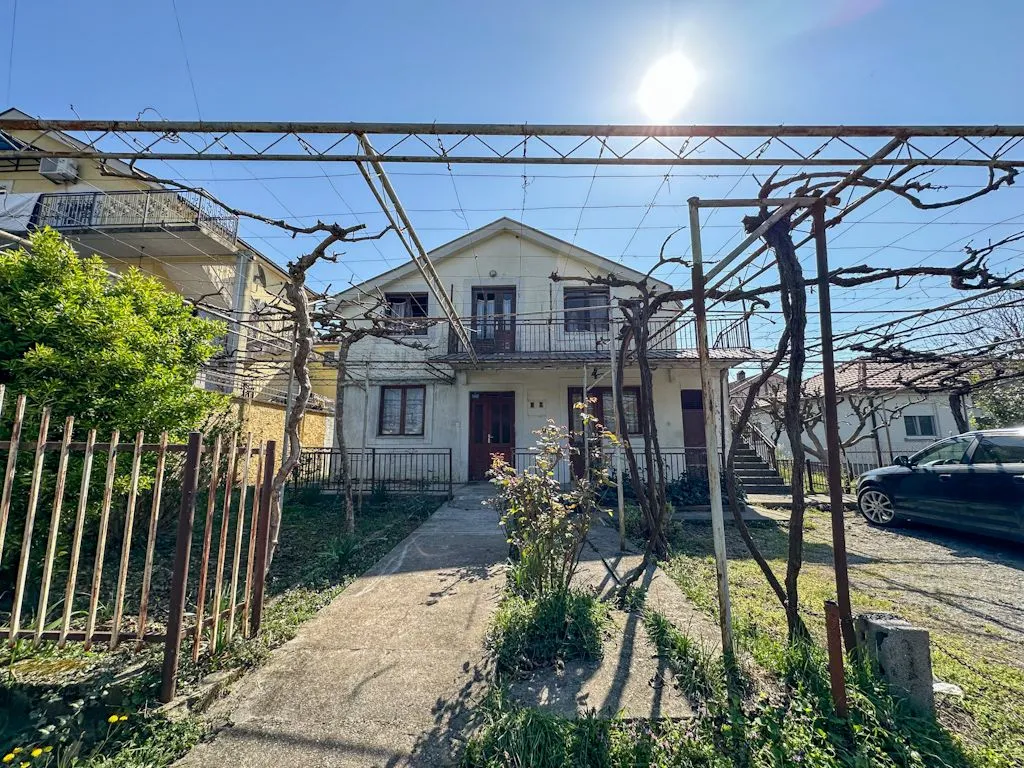 Prodaja, kuća, 134m², Gornja Gorica, Podgorica