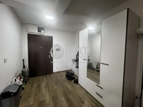 Sale, three bedroom apartment, 155m², Bulbulder, Zvezdara Sve Podlokacije - image 9