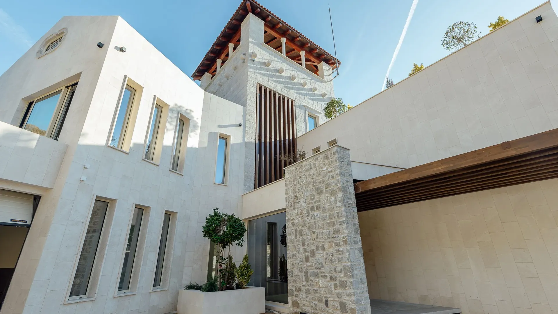 Sale, house, 1400m², Kotor, Crna Gora