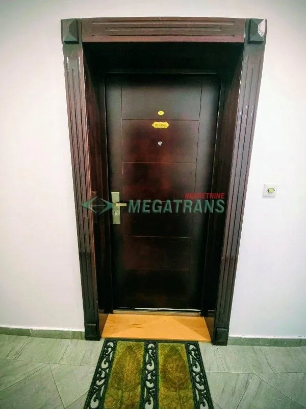 Izdavanje, trosoban stan, 80m², Adamovićevo Naselje, Novi Sad Sve Podlokacije