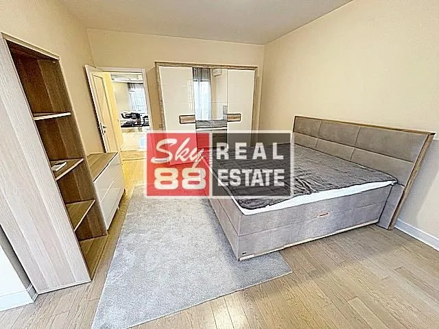 Rent, four bedroom apartment, 188m², Vračar Hram, Vračar Sve Podlokacije