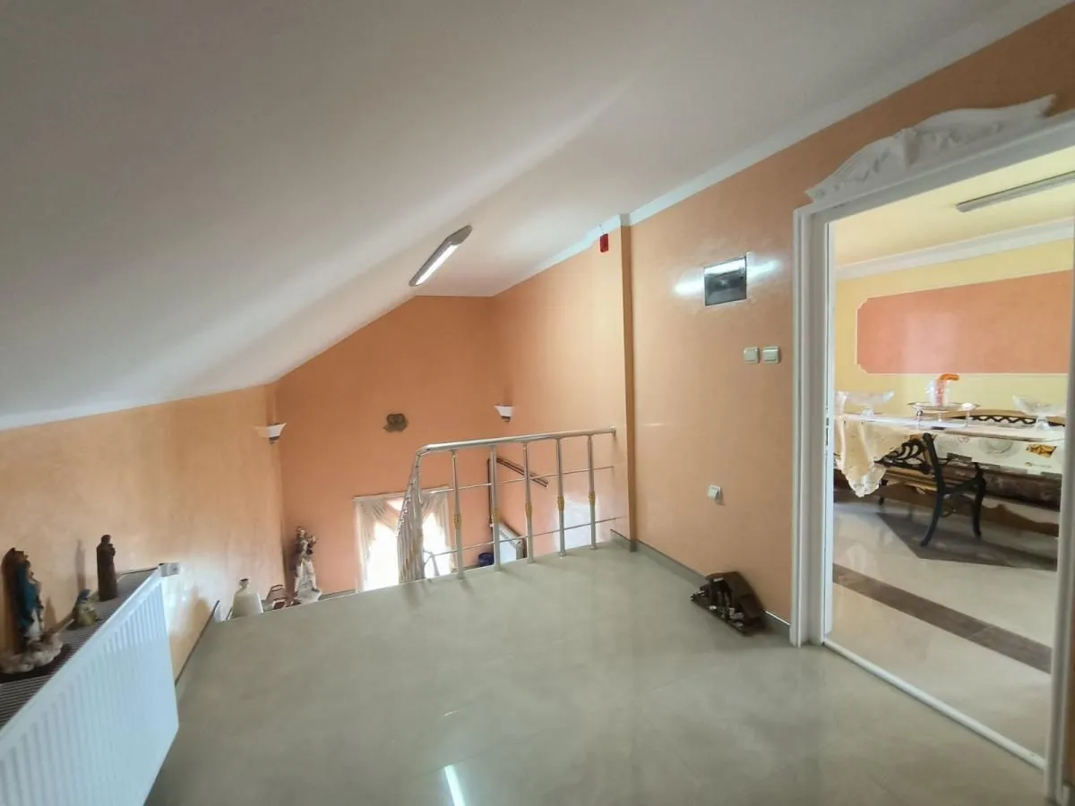 Prodaja, kuća, 330m², Supska, Ćuprija
