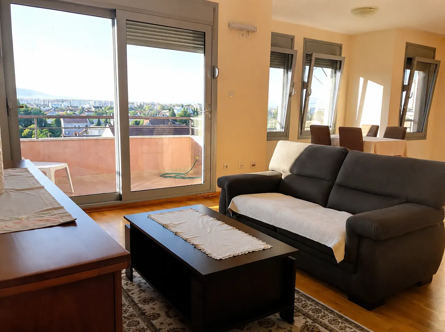 Rent, two bedroom apartment, 125m², Gorica C, Podgorica
