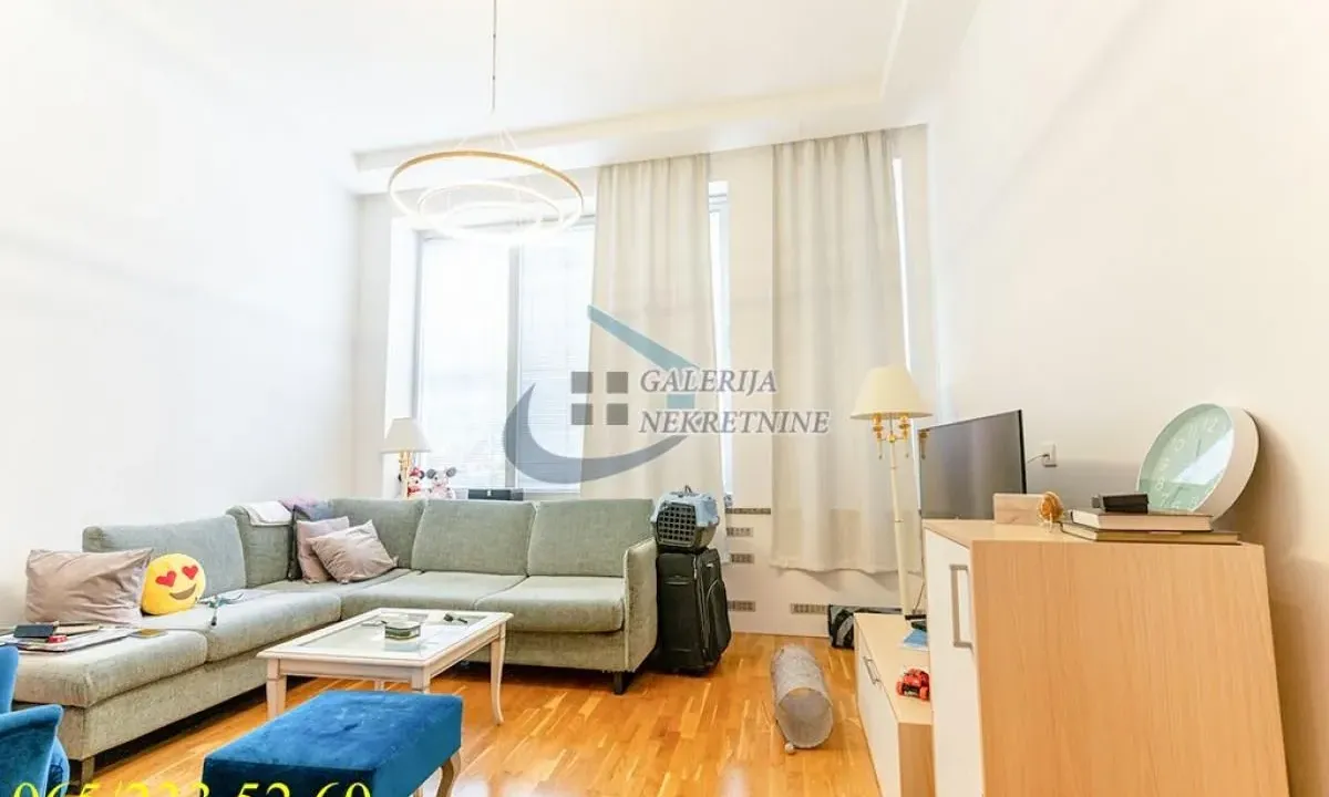 Prodaja, dvosoban stan, 61m², Vračar Hram, Vračar Sve Podlokacije