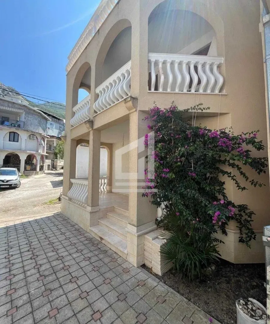 Prodaja, kuća, 100m², Sutomore, Bar