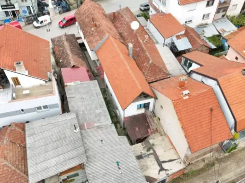 Sale, house, 300m², Leskovac, Srbija - image 8