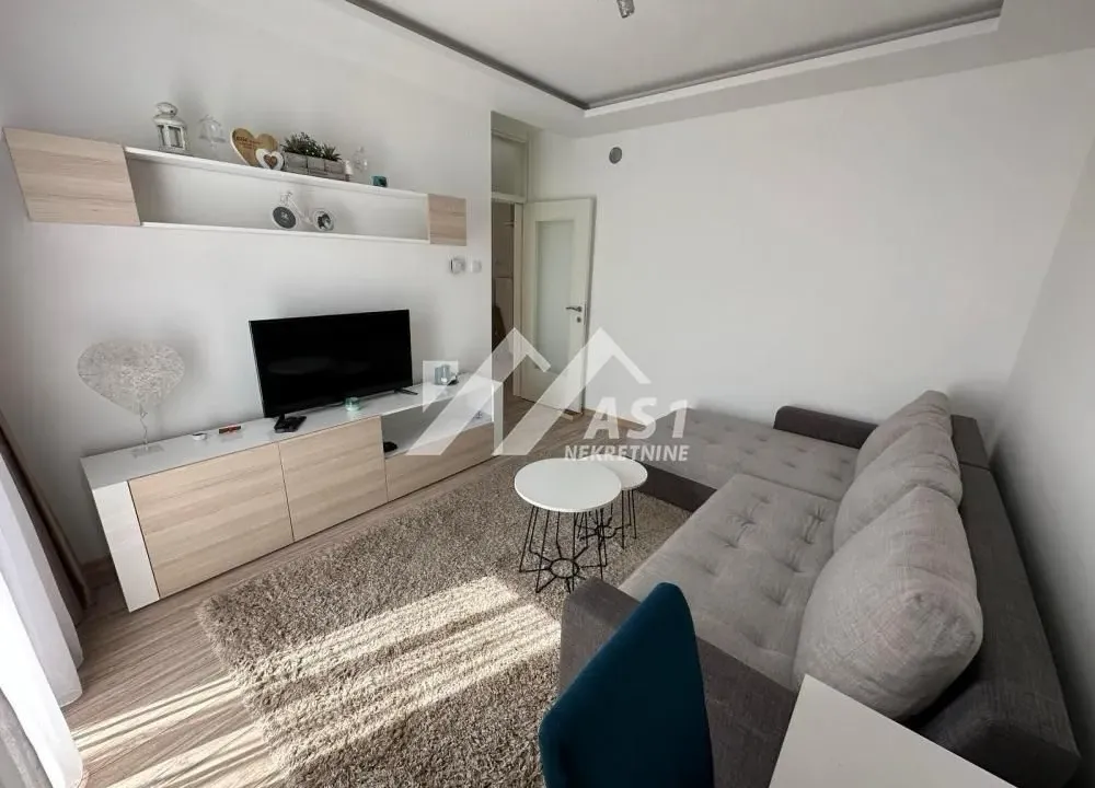 Izdavanje, dvosoban stan, 47m², Podbara, Novi Sad Sve Podlokacije