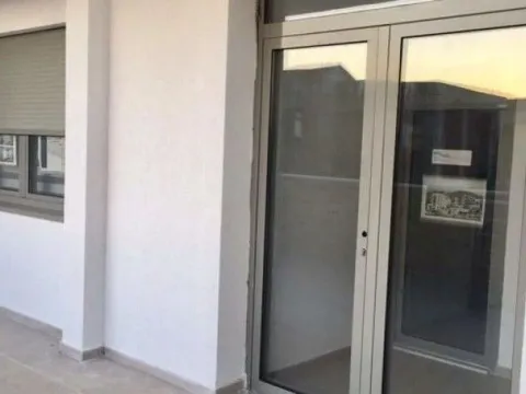 Prodaja, stan, 44m², Tivat, Crna Gora - image 2