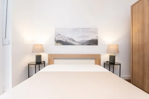 Rent, one bedroom apartment, 65m², Pržno, Budva - image 15