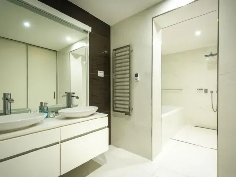 Sale, two bedroom apartment, 170m², Budva, Crna Gora - image 3