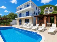 Sale, house, 270m², Đenovići, Herceg Novi - image 1