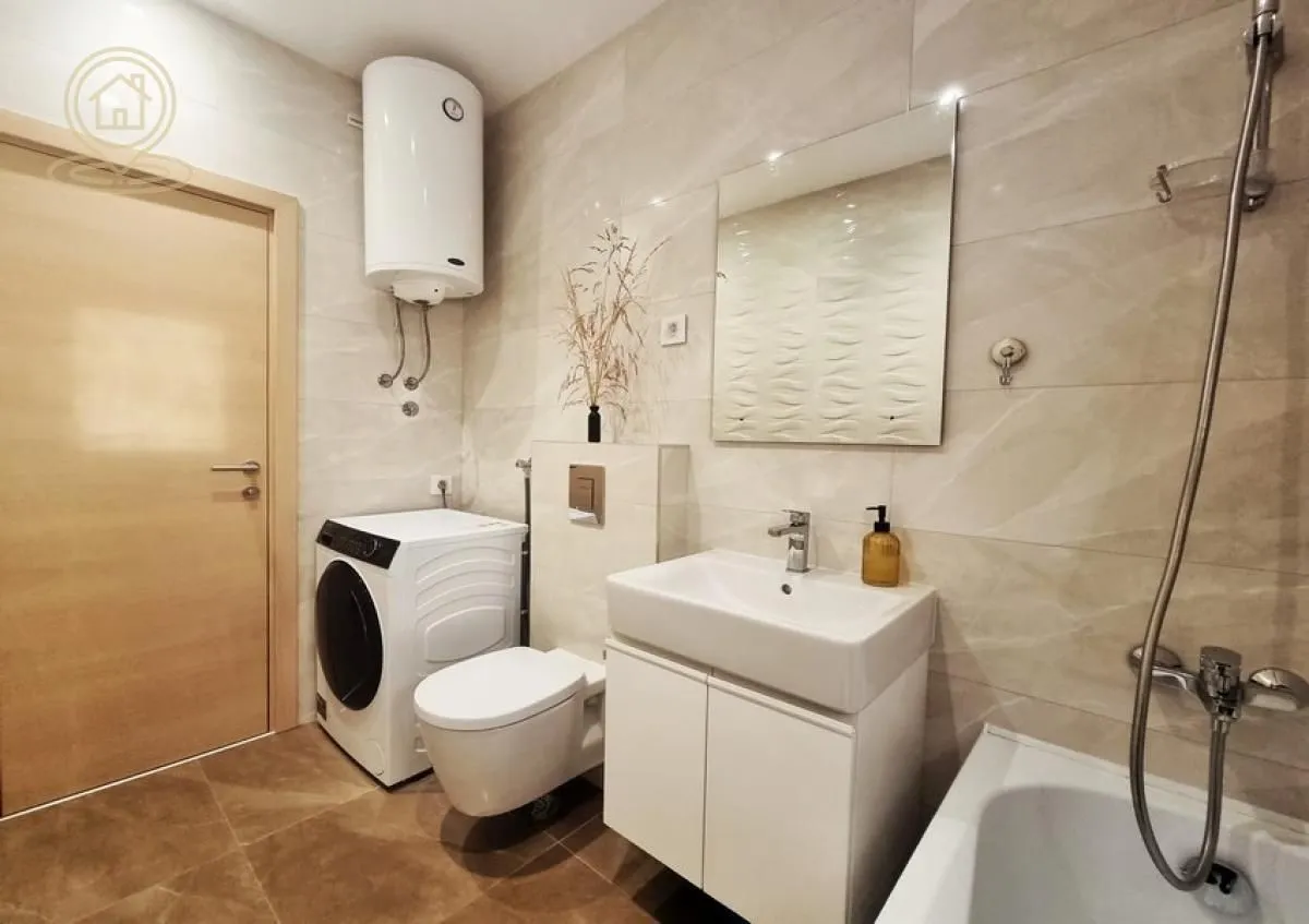 Prodaja, četvorosoban stan, 82m², Lekino Brdo, Voždovac Sve Podlokacije