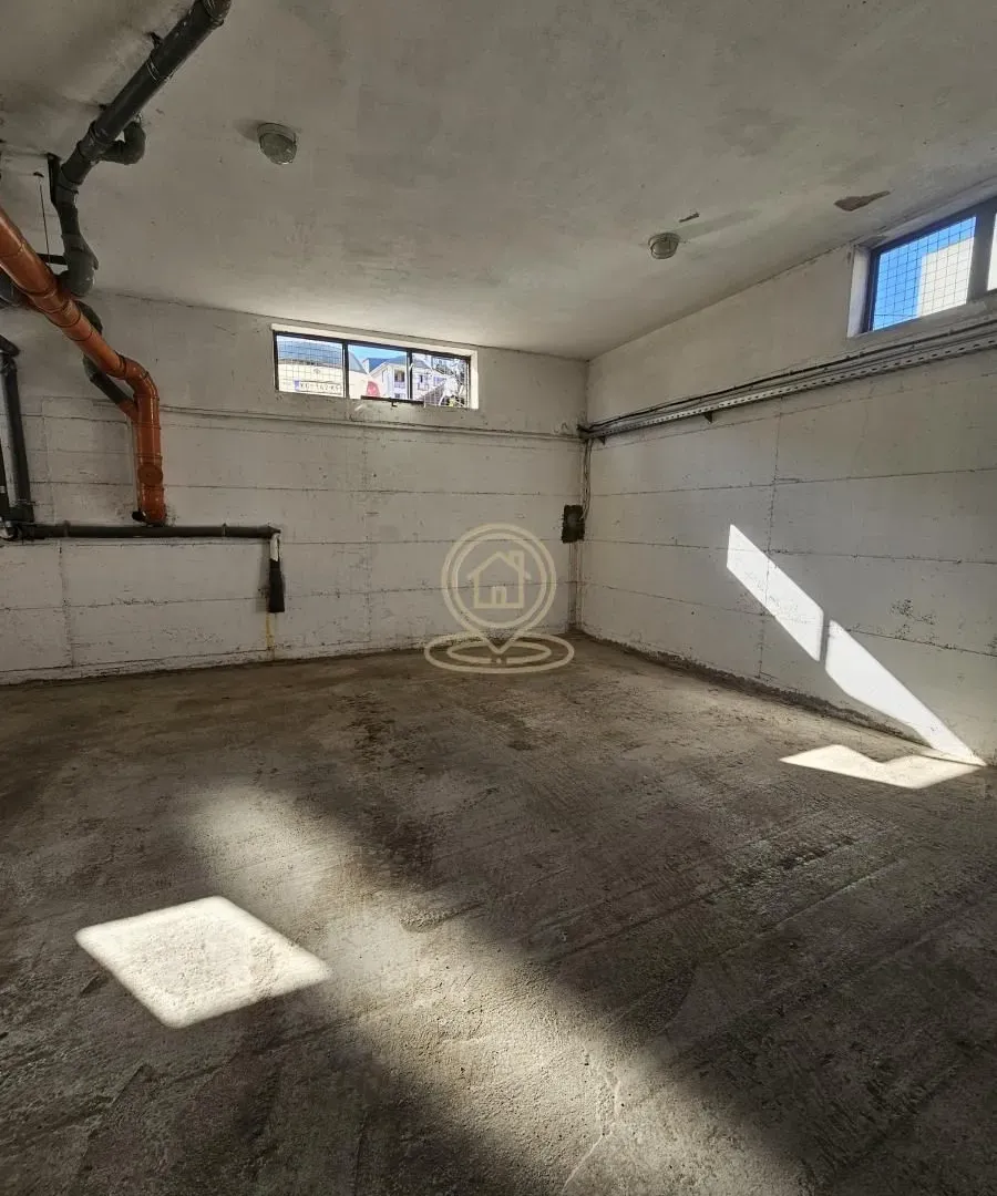 Rent, two bedroom apartment, 76m², Centar, Kragujevac