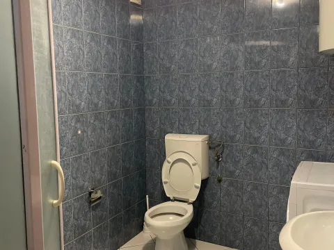 Rent, two bedroom apartment, 60m², 1 maj, Podgorica - image 10