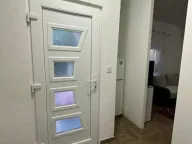 Izdavanje, jednosoban stan, 45m², Tivat, Crna Gora - image 10