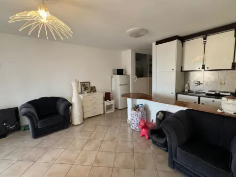 Sale, two bedroom apartment, 45m², Sveti Stefan, Budva - image 8