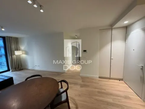 Izdavanje, trosoban stan, 80m², Savski Venac, Beograd - image 7