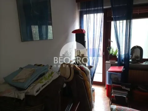 Prodaja, kuća, 400m², Kaludjerica, Grocka - image 6