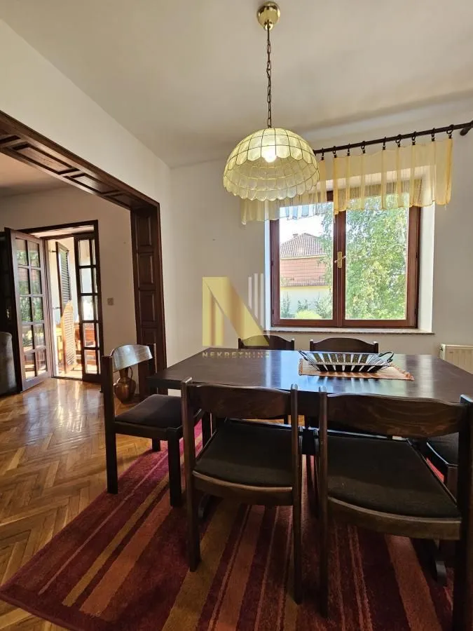 Prodaja, kuća, 331m², Veternik, Novi Sad Sve Podlokacije