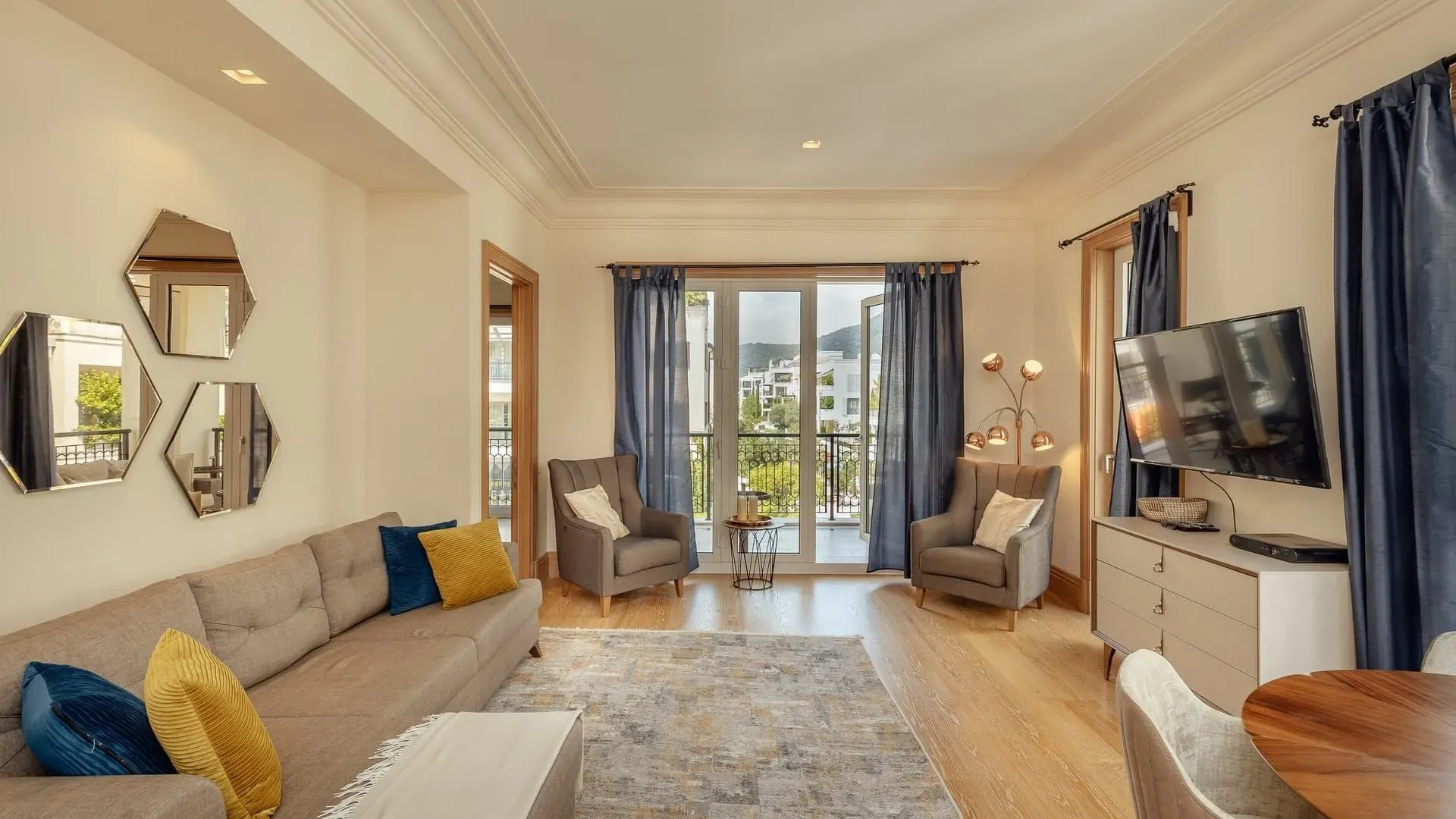 Rent, one bedroom apartment, 67m², Porto Montenegro, Tivat