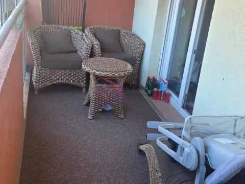 Prodaja, trosoban stan, 93m², City Kvart, Podgorica - image 2