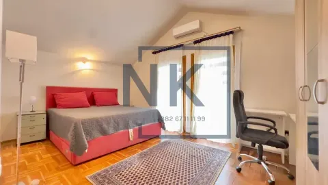 Rent, house, 300m², Ibričevina, Podgorica - image 10