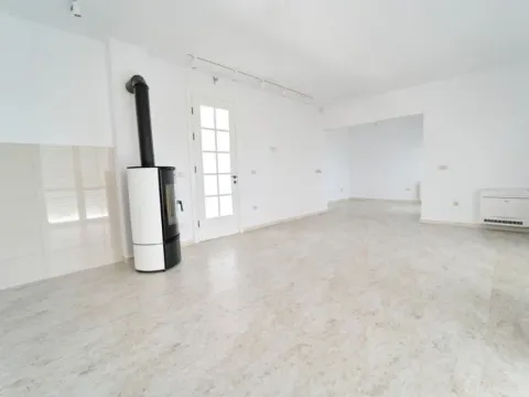 Prodaja, kuća, 184m², Hladna Uvala, Bar - image 8