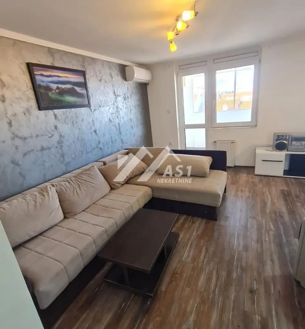 Prodaja, četvorosoban stan, 83m², Nova Detelinara, Novi Sad Sve Podlokacije