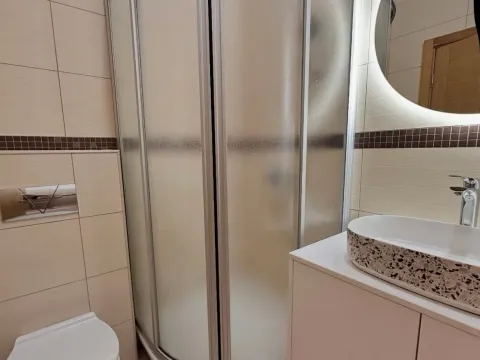 Rent, two bedroom apartment, 70m², Vezirov Most, Podgorica - image 8