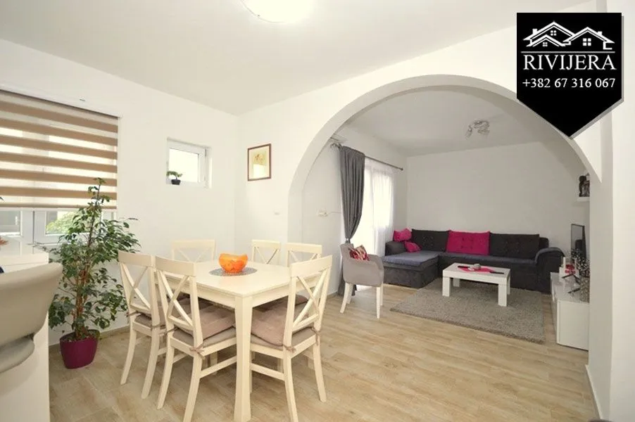 Sale, two bedroom apartment, 85m², Đenovići, Herceg Novi