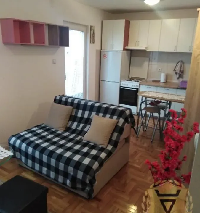Prodaja, jednosoban stan, 32m², Voždovac Sve Podlokacije, Beograd