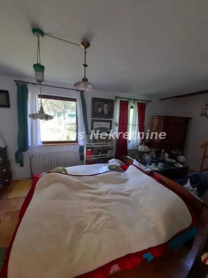 Sale, house, 246m², Beočin, Srbija