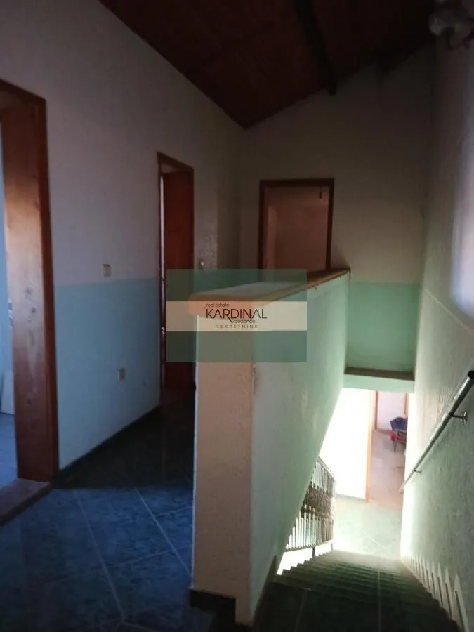 Sale, house, 536m², XI Kongres, Paraćin