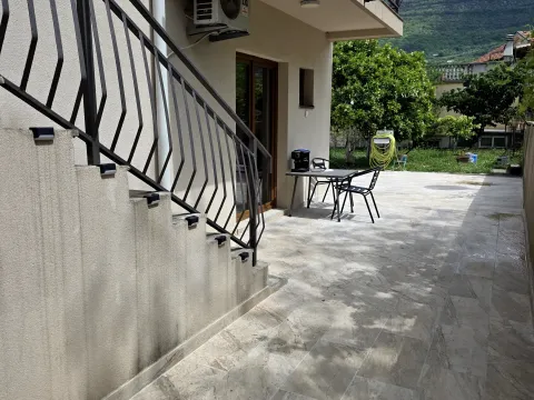 Izdavanje, trosoban stan, 70m², Mrčevac, Tivat - image 9