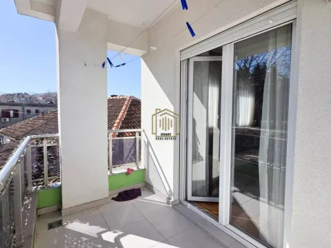 Prodaja, jednosoban stan, 46m², Stari Aerodrom, Podgorica - image 2