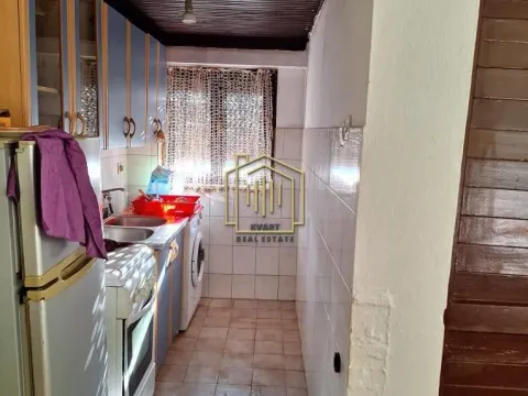 Izdavanje, kuća, 60m², Centar, Cetinje - image 4