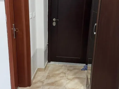 Rent, three bedroom apartment, 92m², Podgorica, Crna Gora - image 9